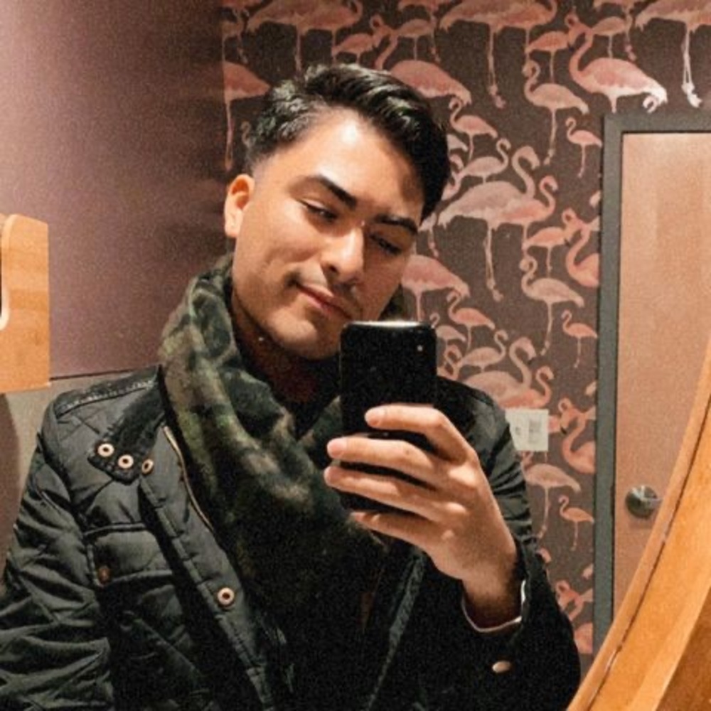 Meet your Posher, Adrian